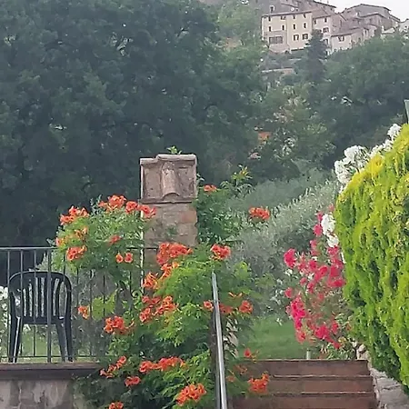 Poponi Vakantieboerderij Todi